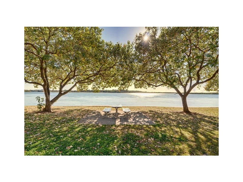 Unit 5 Myloola Apartments 141-143 Duporth Street, Maroochydore QLD 4558