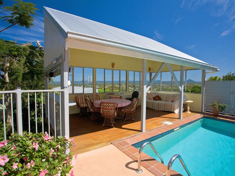 48 Nairana Rest, Noosa Heads QLD 4567