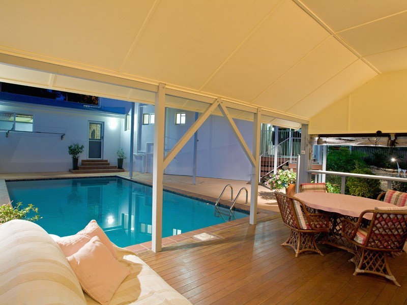 48 Nairana Rest, Noosa Heads QLD 4567