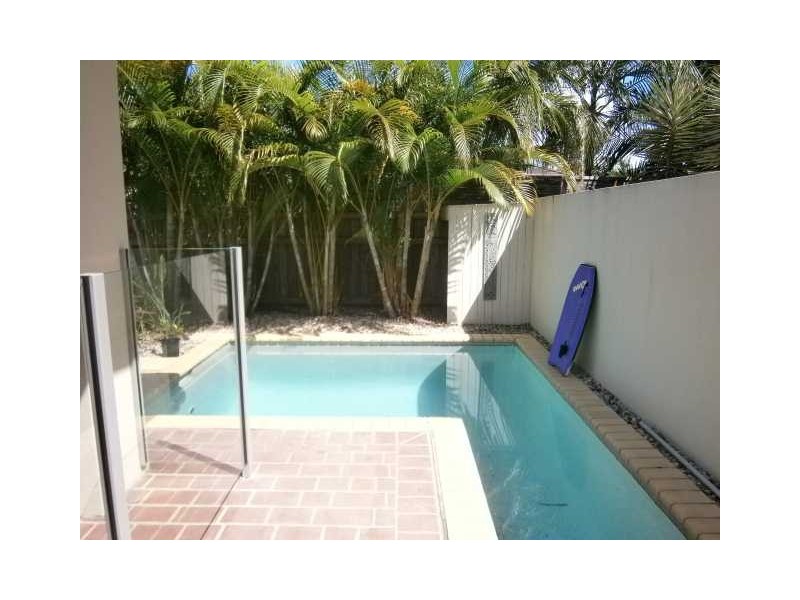 29 Tarawa St, Kawana Island QLD 4575