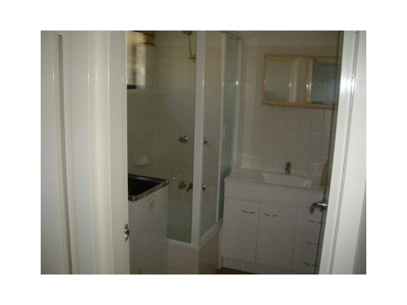 2/6 barooga cres, Mooloolaba QLD 4557