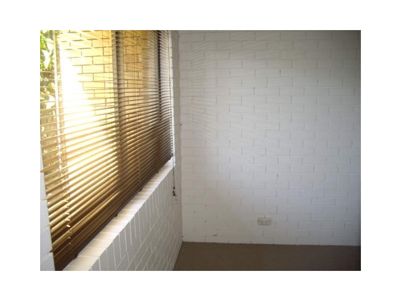 2/6 barooga cres, Mooloolaba QLD 4557