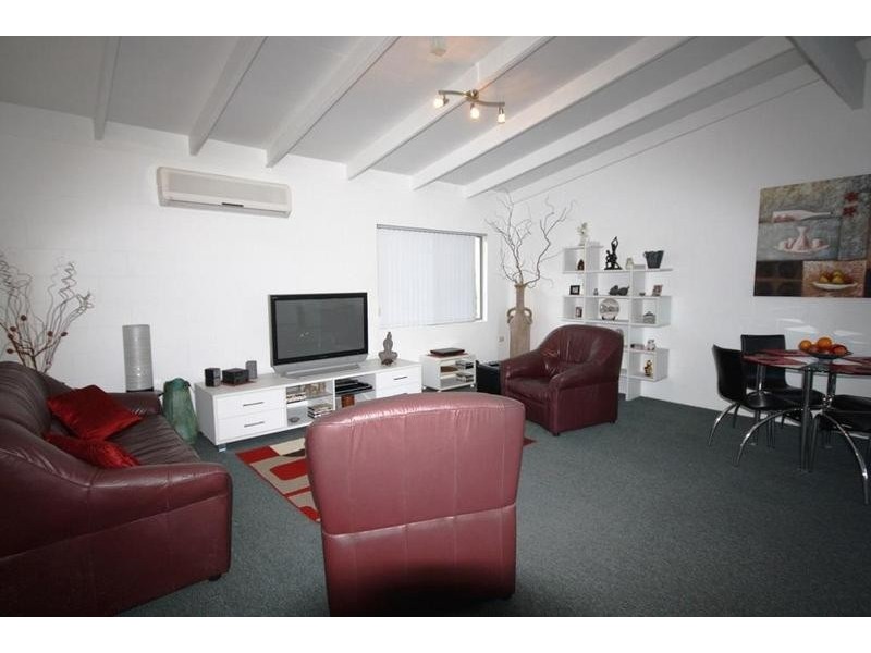 Unit 6 ‘Citrus Court’ 6 Lisbon Street, Maroochydore QLD 4558