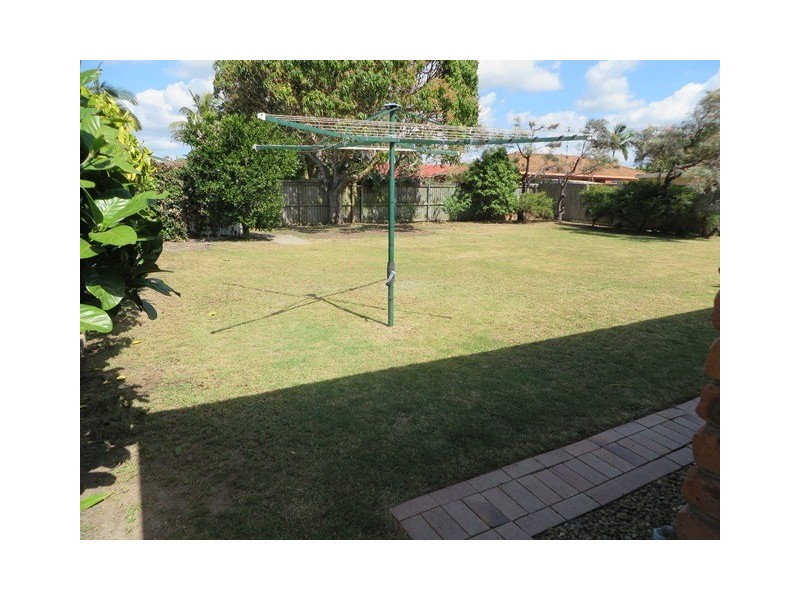 4 Baanya St, Wurtulla QLD 4575