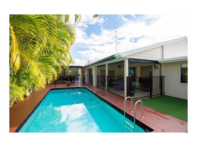 35 Brentwood Avenue, Mooloolaba QLD 4557