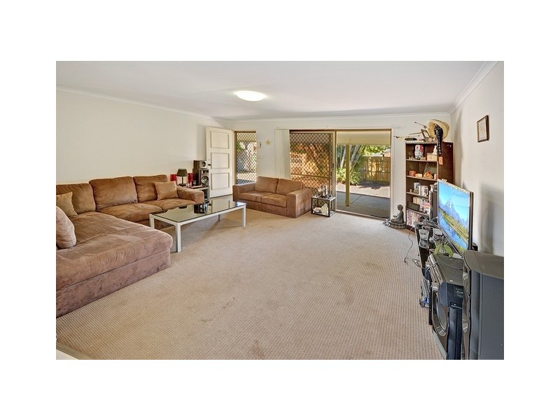 6 Kyeema Street, Buddina QLD 4575