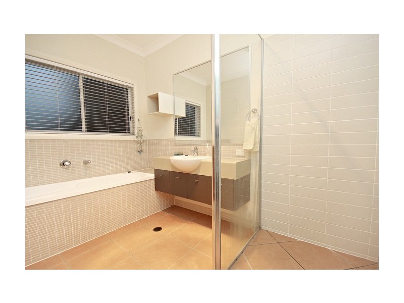 4 Figbird Crescent, Buderim QLD 4556