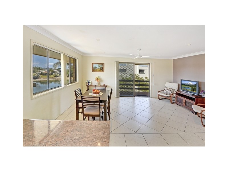 Unit 7 ‘Merimbula’ 22 Pangarinda Place, Mooloolaba QLD 4557