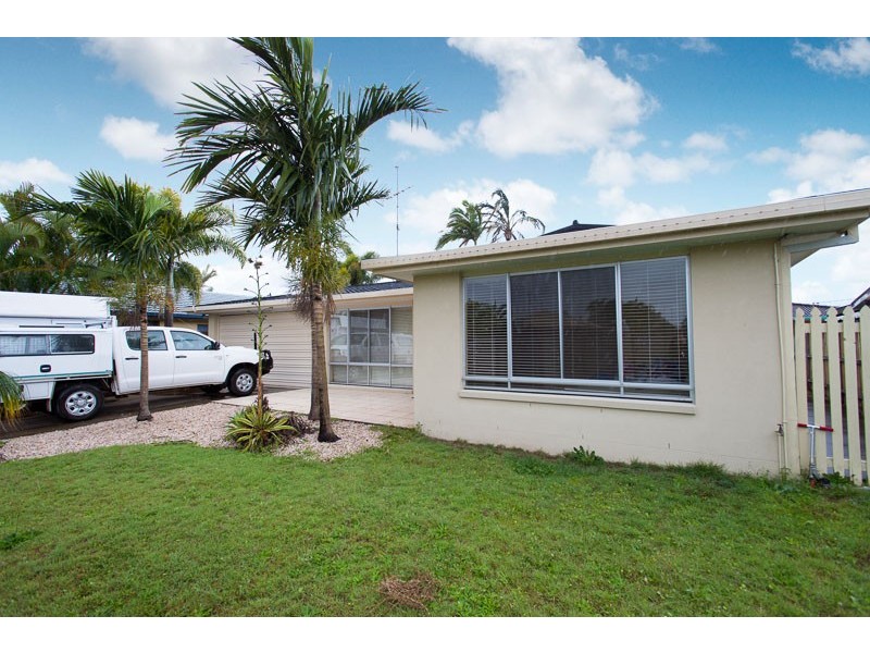 33 Jessica Boulevard, Minyama QLD 4575