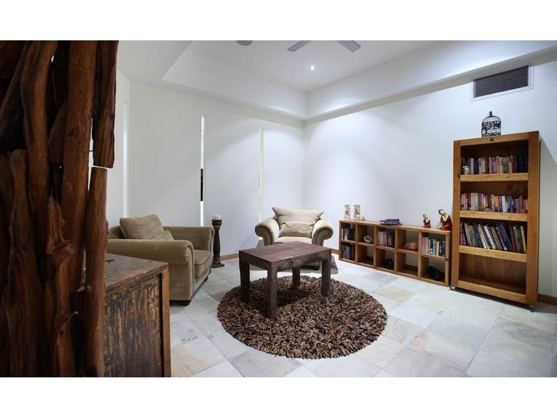 100 Rainforest Road, Chevallum QLD 4555