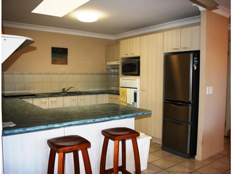 Unit 205 ‘Regents Landing no.3′ 19 Arwen Street, Maroochydore QLD 4558
