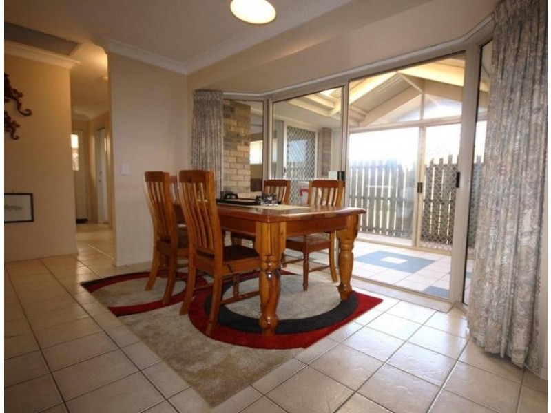 Unit 205 ‘Regents Landing no.3′ 19 Arwen Street, Maroochydore QLD 4558