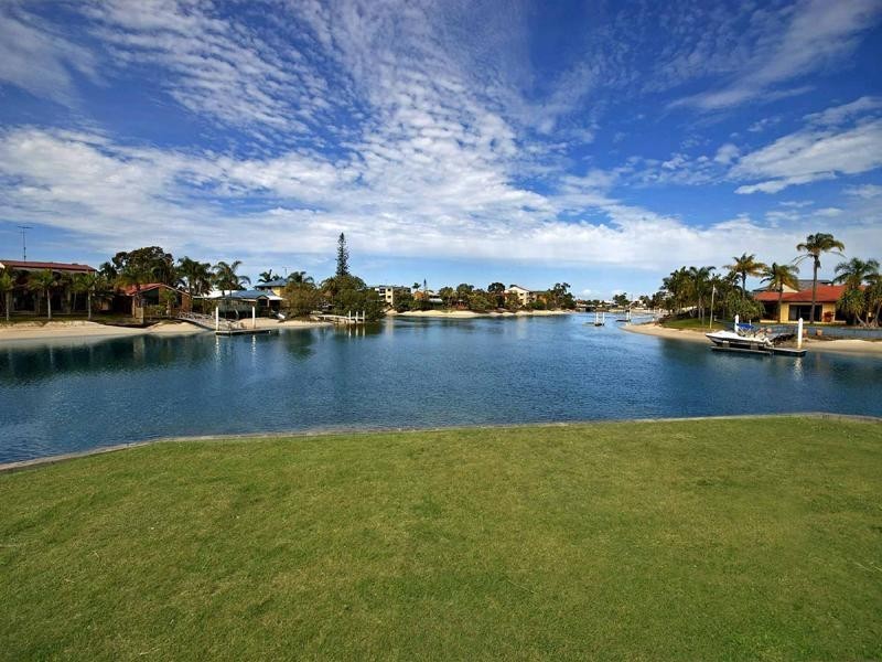 28 Aldinga Place, Mooloolaba QLD 4557