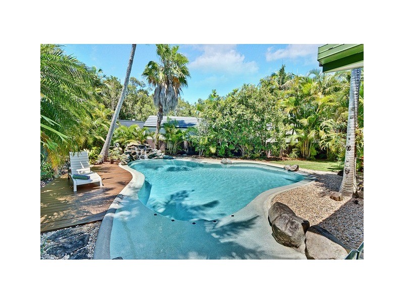 25 Candlewood Close, Mooloolaba QLD 4557