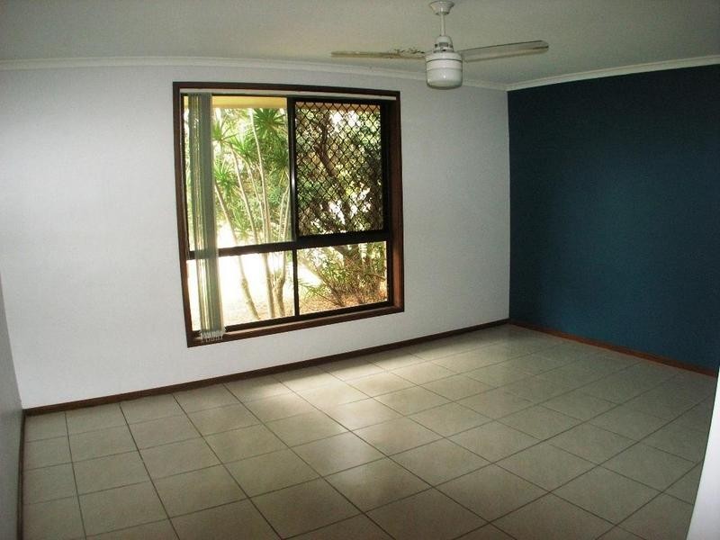 3 Bluebird Parade, Bokarina QLD 4575