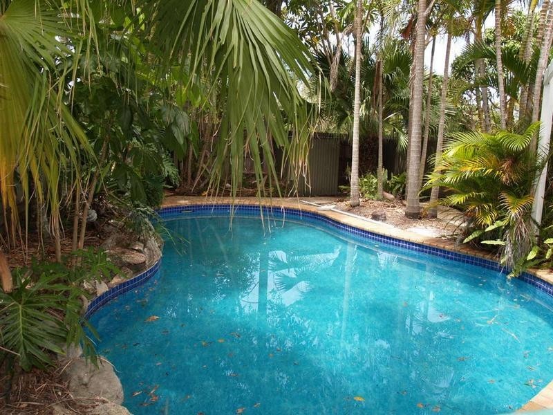 7 Candlewood Close, Mooloolaba QLD 4557