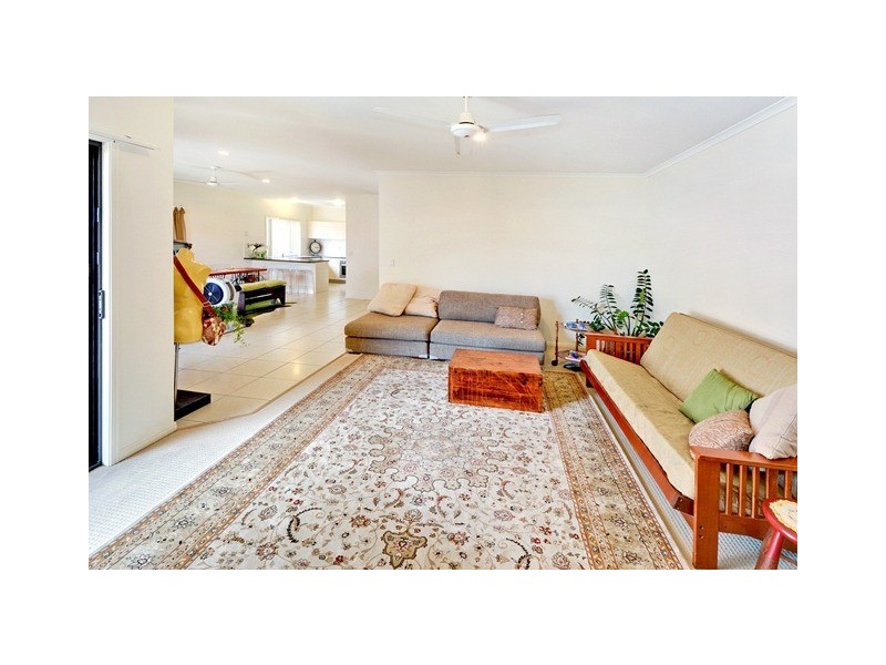 17 Irving Place, Sippy Downs QLD 4556