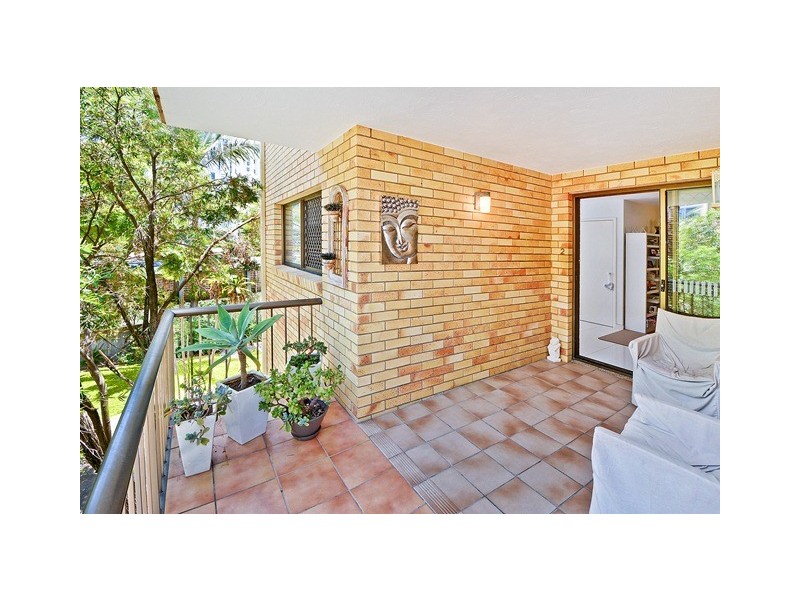 Unit 2 Marshall Lodge 10 Muraban Street, Mooloolaba QLD 4557