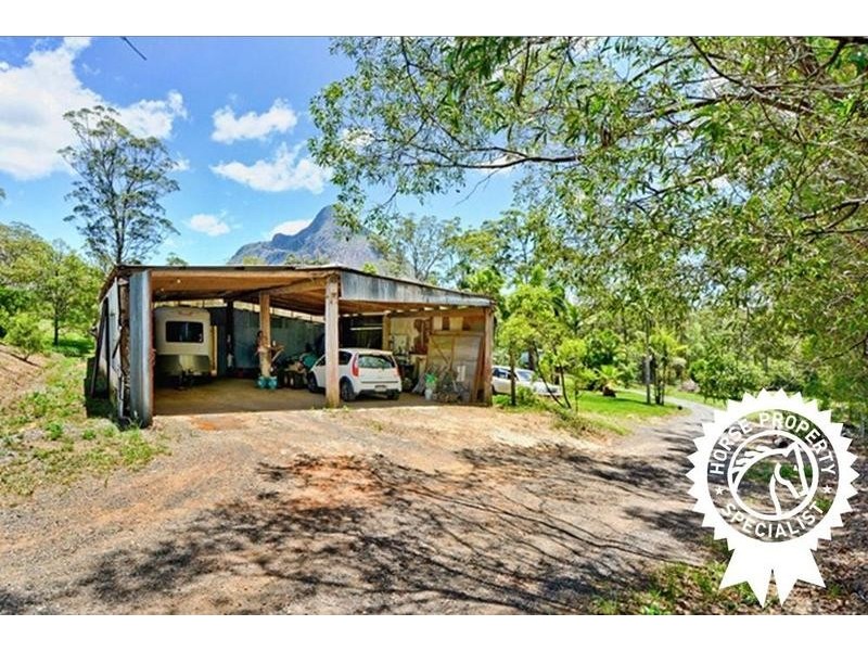 Glass House Mountains QLD 4518