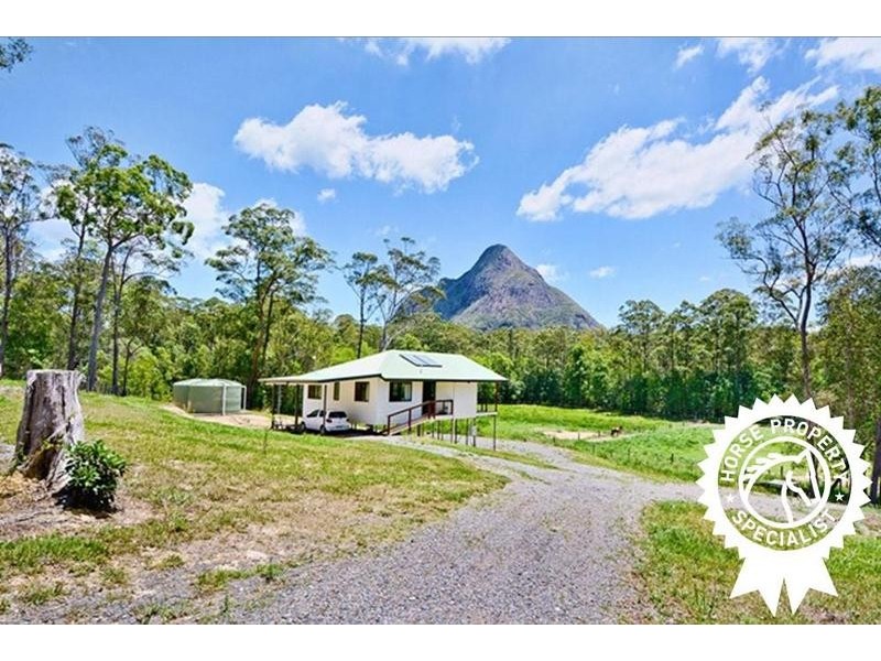 Glass House Mountains QLD 4518