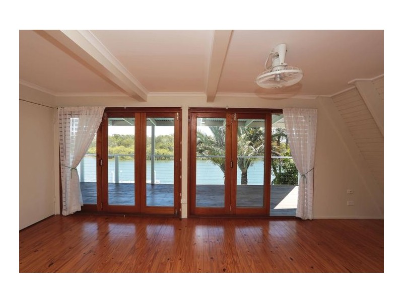 11 Karloo Court, Mountain Creek QLD 4557