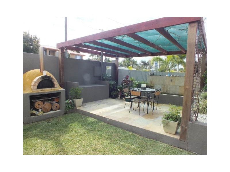 55 Goonawarra Drive, Mooloolaba QLD 4557