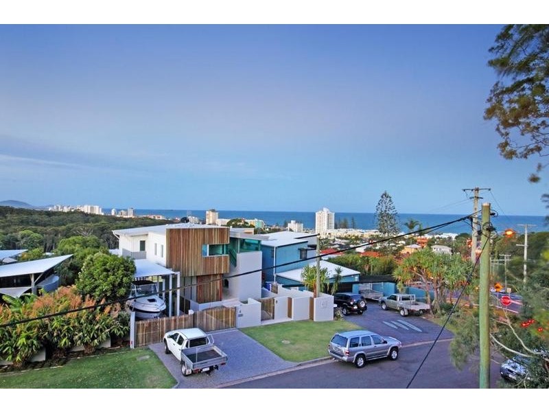 1 Kawana Street, Alexandra Headland QLD 4572