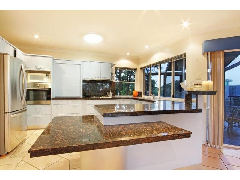 1 Kawana Street, Alexandra Headland QLD 4572