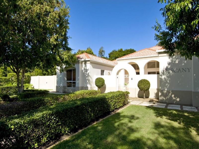 7 Habitat Place, Noosa Heads QLD 4567