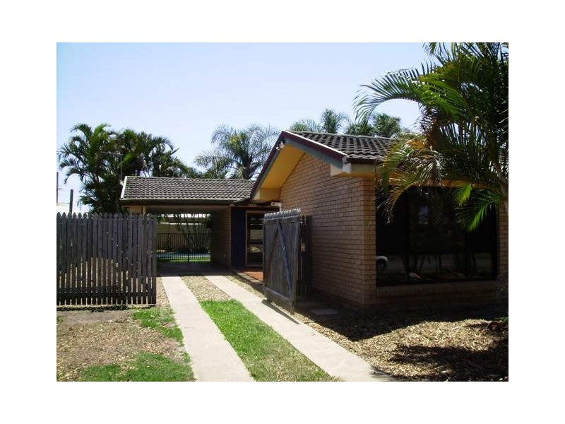 10 Undarra Avenue, Buddina QLD 4575