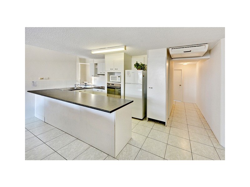 Unit 5 Alexandria 236 Alexandra Parade, Alexandra Headland QLD 4572
