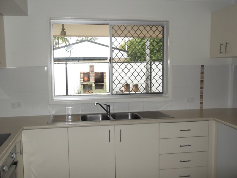 25 Tarwarri Crescent, Mooloolaba QLD 4557