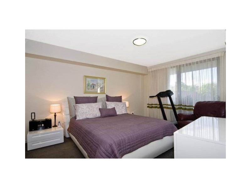 Unit 11 39 Kingsford Smith Parade, Maroochydore QLD 4558
