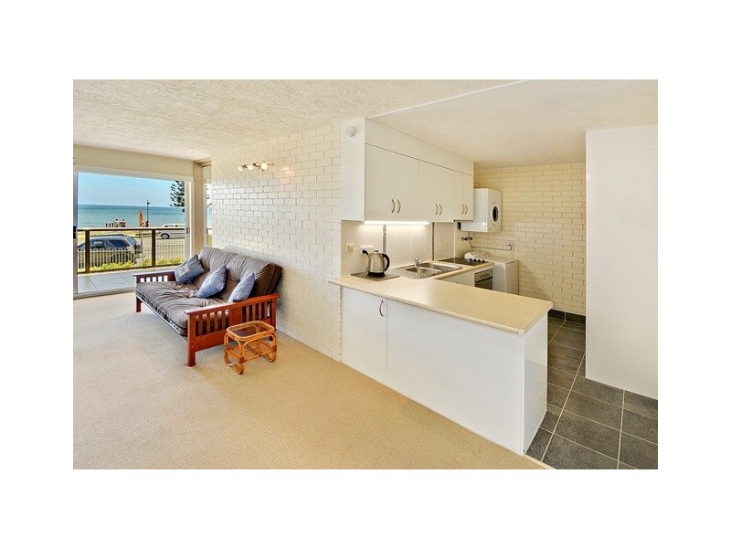 Unit 1 ‘Sounion’ 246 Alexandra Parade, Alexandra Headland QLD 4572