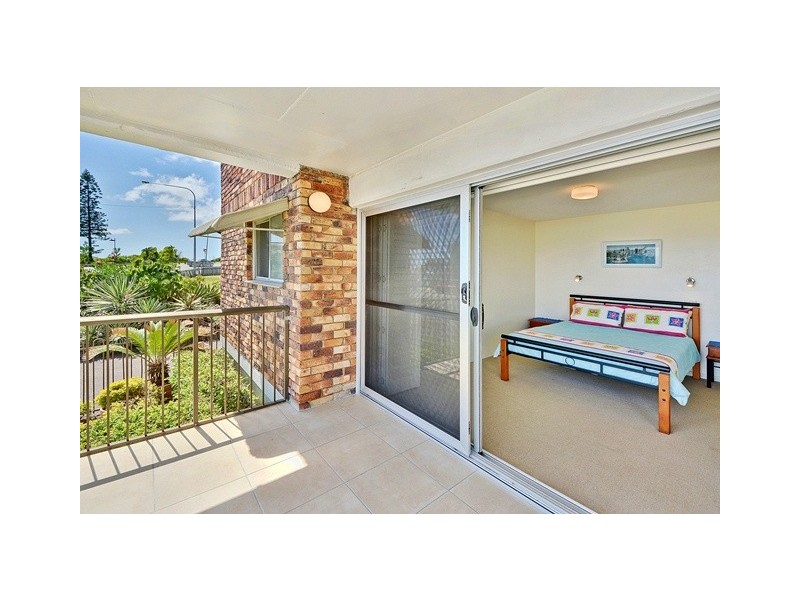 Unit 1 ‘Sounion’ 246 Alexandra Parade, Alexandra Headland QLD 4572