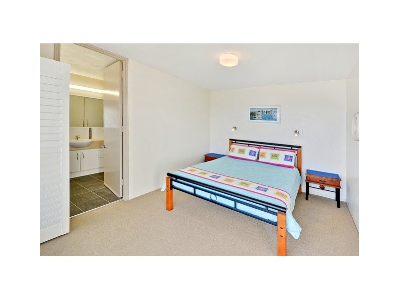 Unit 1 ‘Sounion’ 246 Alexandra Parade, Alexandra Headland QLD 4572