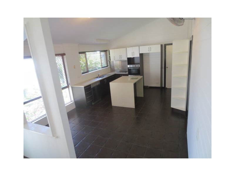 11 Cooinda Crescent, Maroochydore QLD 4558