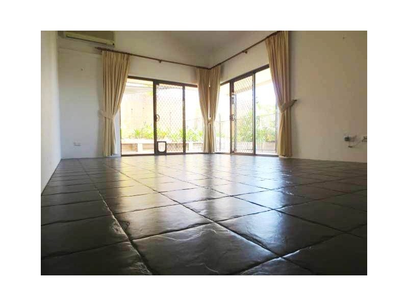 11 Cooinda Crescent, Maroochydore QLD 4558