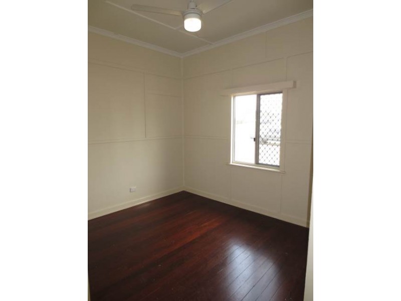 2/2 Mandin Street, Alexandra Headland QLD 4572