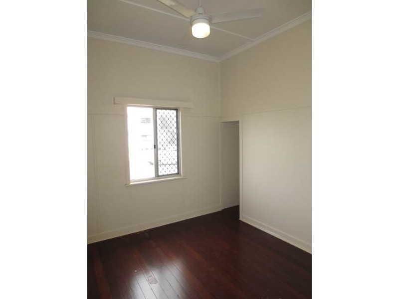 2/2 Mandin Street, Alexandra Headland QLD 4572