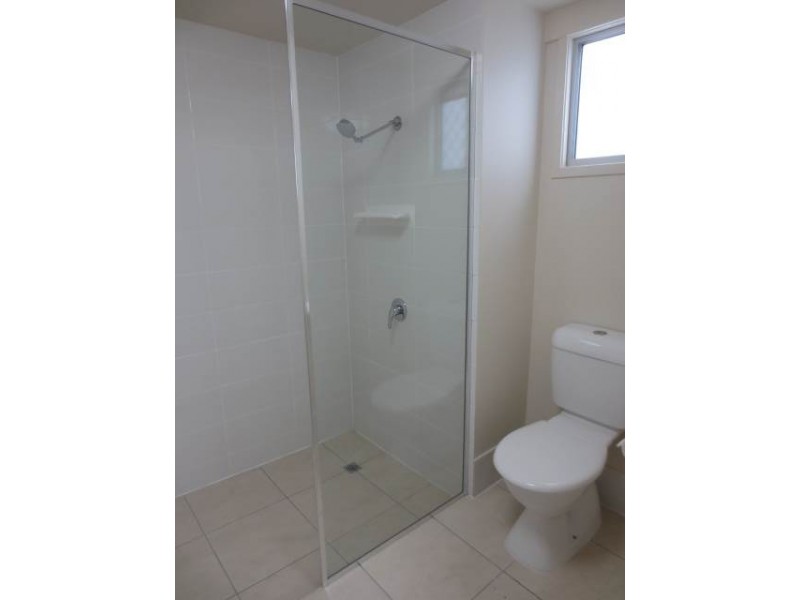 1/2 Mandin Street, Alexandra Headland QLD 4572