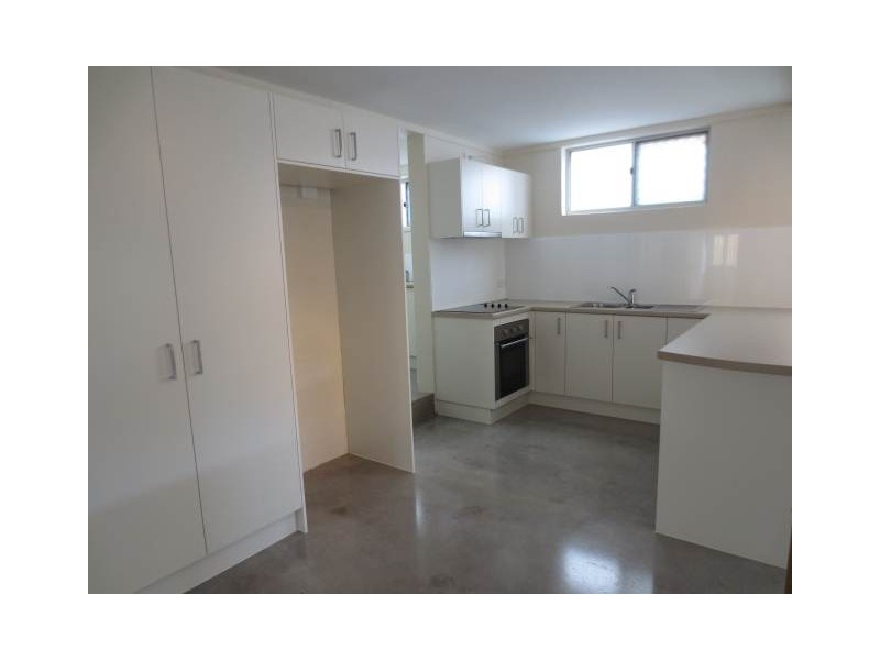 1/2 Mandin Street, Alexandra Headland QLD 4572