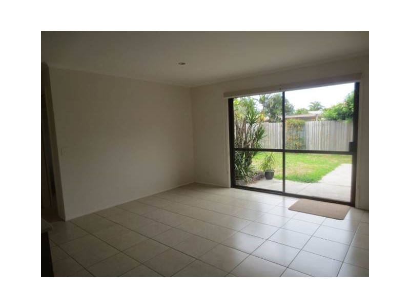 5 Neelong Court, Warana QLD 4575