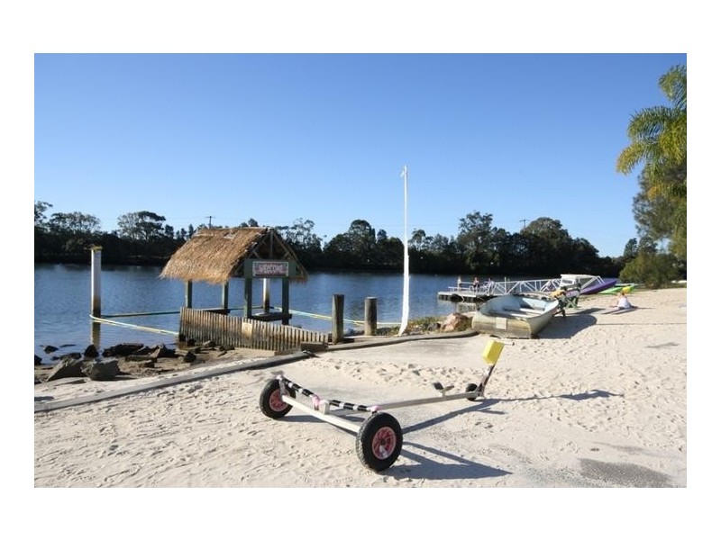 Unit 205/38-40 David Low Way, Diddillibah QLD 4559