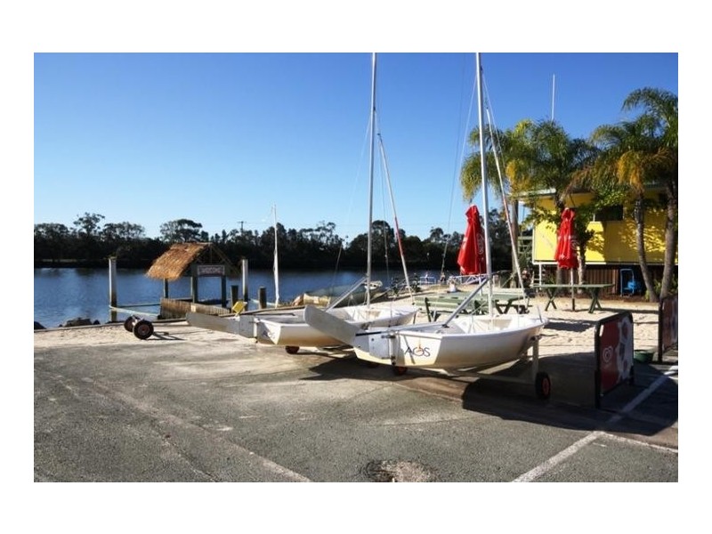 Unit 205/38-40 David Low Way, Diddillibah QLD 4559