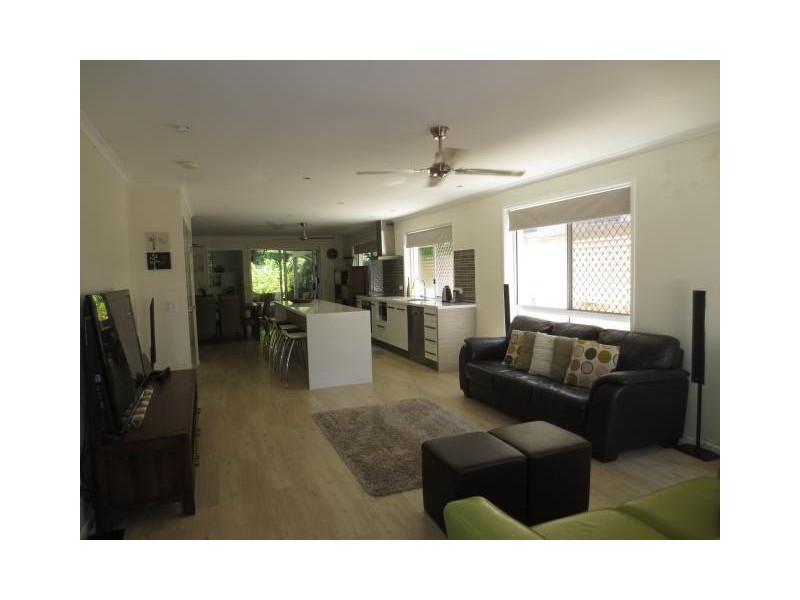 75 Brentwood Avenue, Mooloolaba QLD 4557
