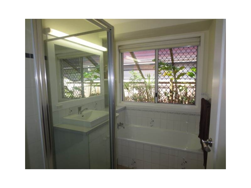 75 Brentwood Avenue, Mooloolaba QLD 4557
