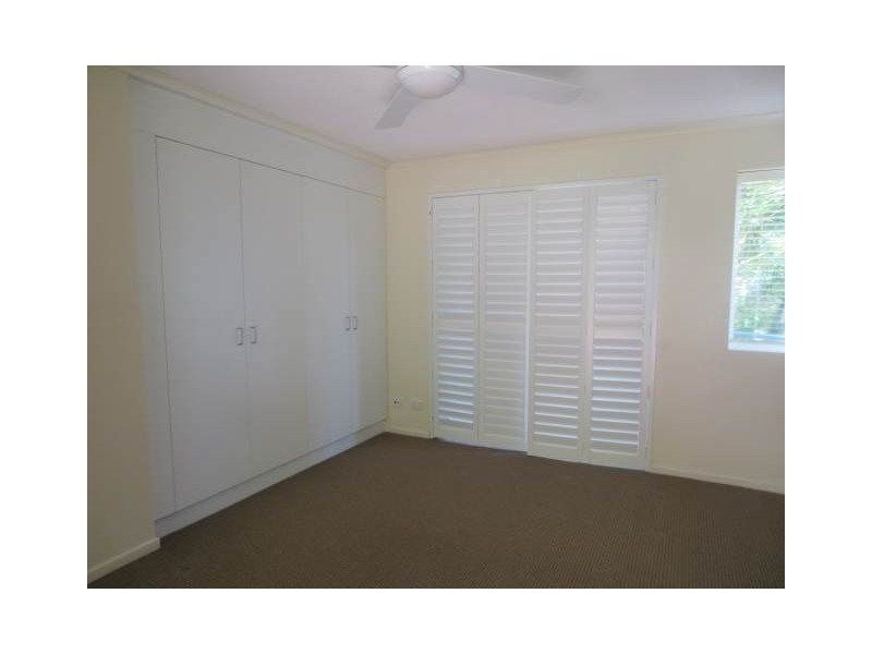 1/147 Lowanna Drive, Buddina QLD 4575