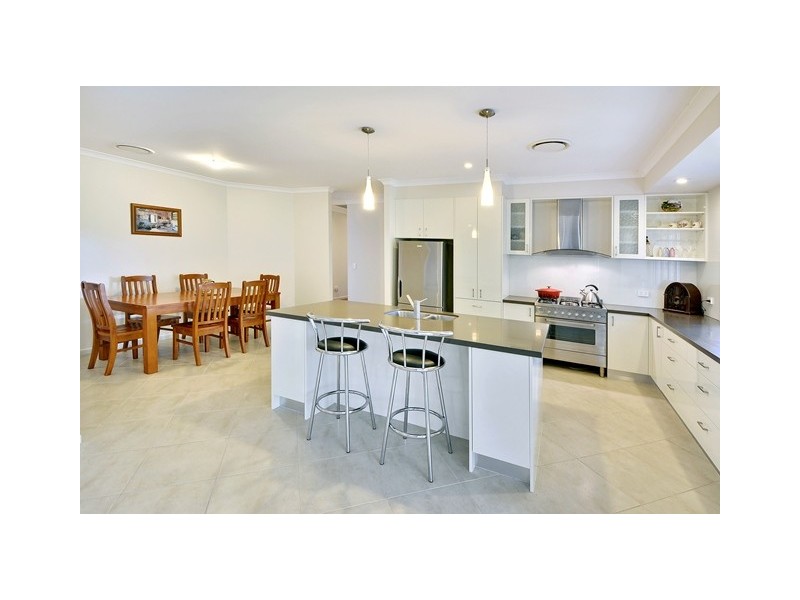 45 Glenview Road, Glenview QLD 4553