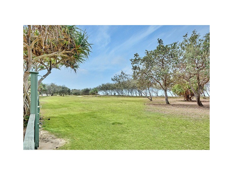Unit 24 ‘Surfside On The Beach’ 145 Lowanna Drive, Buddina QLD 4575